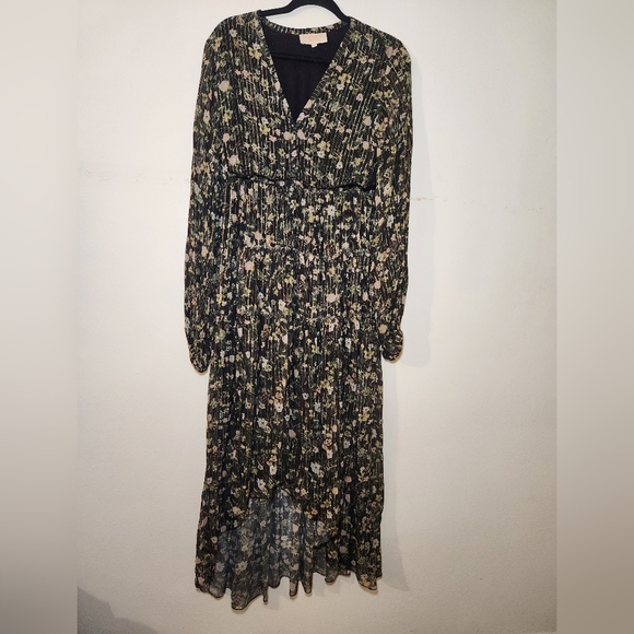 ROCOCO SAND X Revolve Flora Hi-Lo Maxi Dress in Green Floral Print - Picture 3 of 11